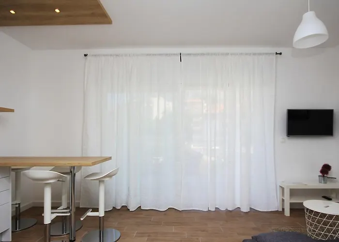 Obitelj Vuletic * Makarska