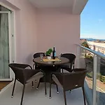Apartment Obitelj Vuletic *