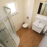 Obitelj Vuletic Apartment Makarska
