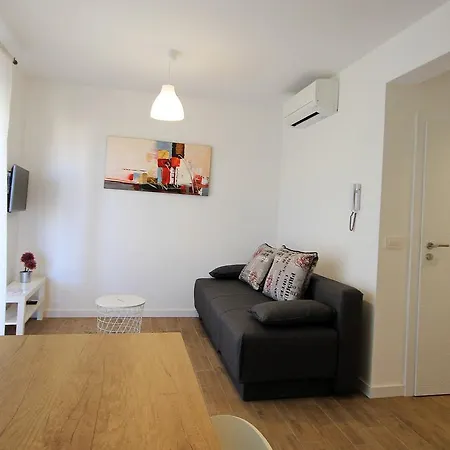 Obitelj Vuletic Makarska