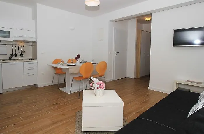 Apartament Obitelj Vuletic *