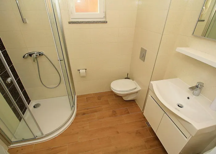 Apartment Obitelj Vuletic Makarska